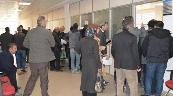 Foto - Tehlike çanları çalıyor! Bu gidişle herkes yatacak! İşte emeklilerin çalışanları geçtiği yerler