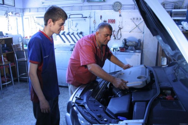 Foto - Tehlike geliyorum diyor: İş var çalışacak eleman yok!