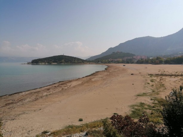 Foto - Tehlike kapıda! Eğirdir Gölü’nde son 6 santim