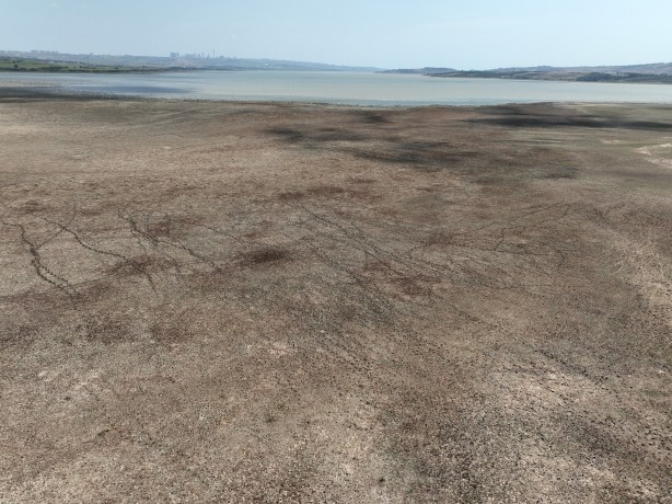 Foto - Tehlike kapıda Ekrem uykuda