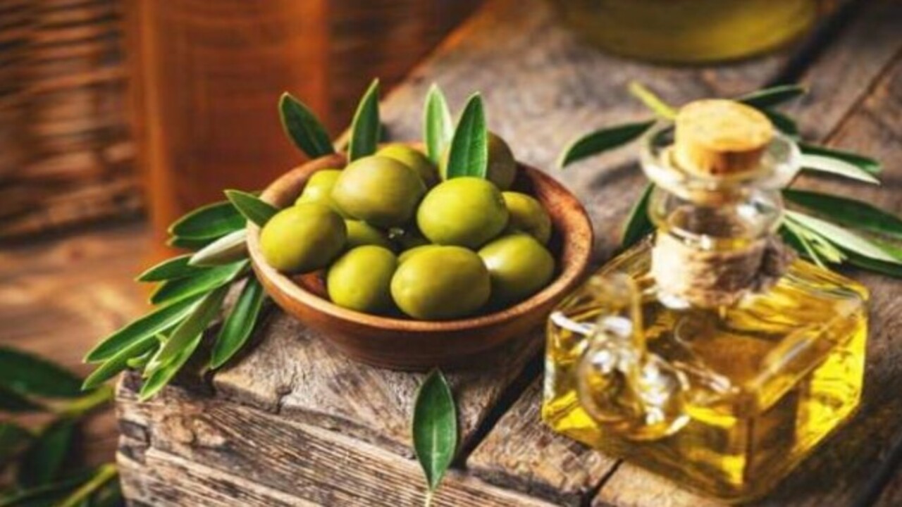 Foto - Tehlike saçıyor! Zeytinyağını böyle saklayanlar dikkat