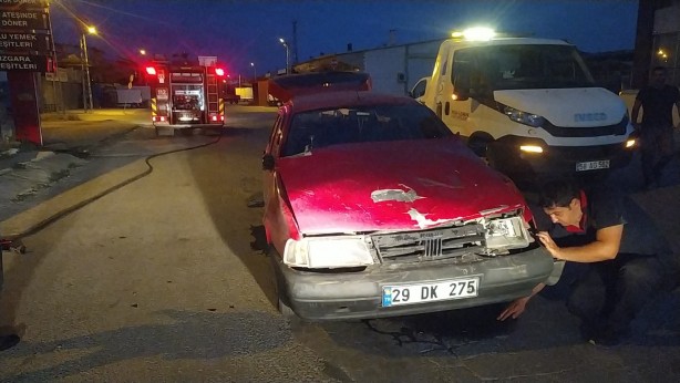 Foto - Tehlikeli anlar! Drift atarken refüje çıkan sürücü yaralı olarak kaçtı, fenalaşınca durdu