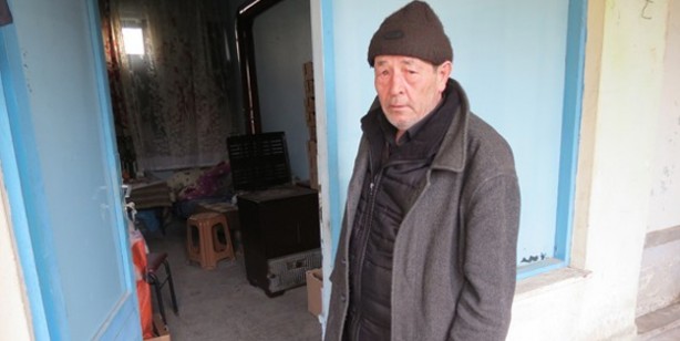 Foto - Tek başına kaldığı metruk dükkânda yanarak can verdi