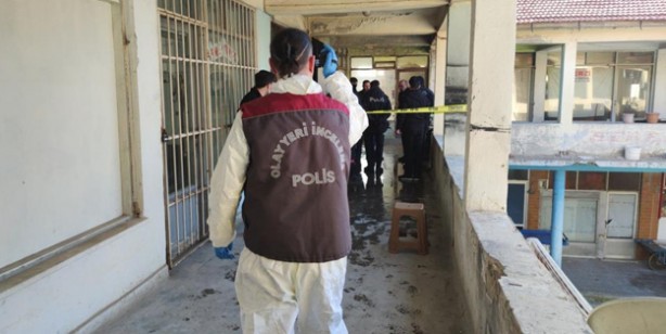 Foto - Tek başına kaldığı metruk dükkânda yanarak can verdi