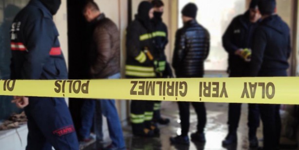 Foto - Tek başına kaldığı metruk dükkânda yanarak can verdi