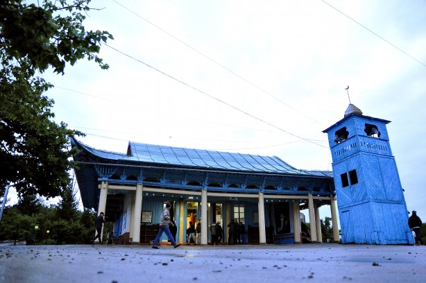 Foto - Tek çivi çakılmadan yapılan cami bir asırdır ayakta