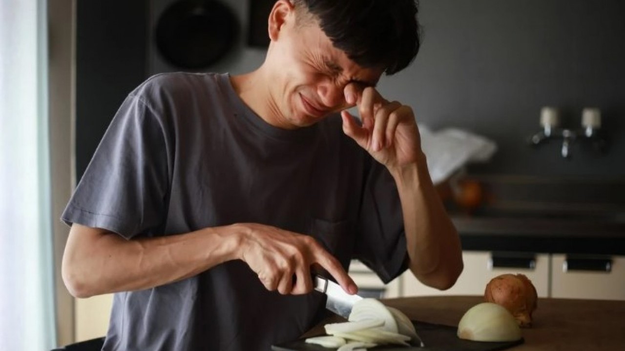 Foto - Tek damla yaş akmayacak! Soğan doğrarken göz yaşarmasına son