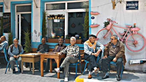 Foto - Tek kuruş ödemeyecekler! Emeklilere yeni bir destek paketi açıklandı