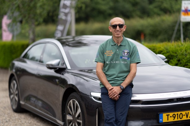 Foto - Tek şarjla öyle bir yaptı ki… Türk rekortmenden inanılmaz rekor