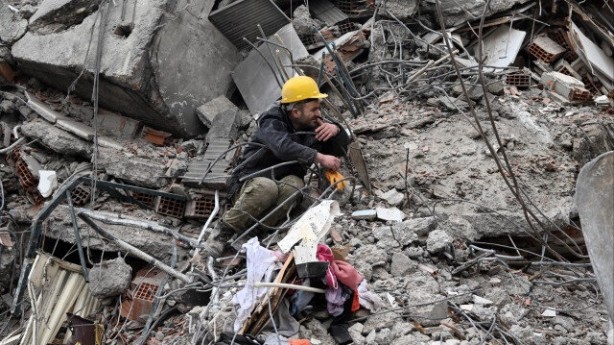 Foto - Tek tek sıraladı! Ahmet Ercan 7 büyüklüğünde deprem yaşanacak illeri açıkladı
