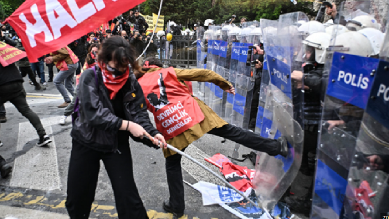 Foto - Tek yol kaldı sokak!!! FETÖ'cü Can Dündar CHP'ye talimatı verdi