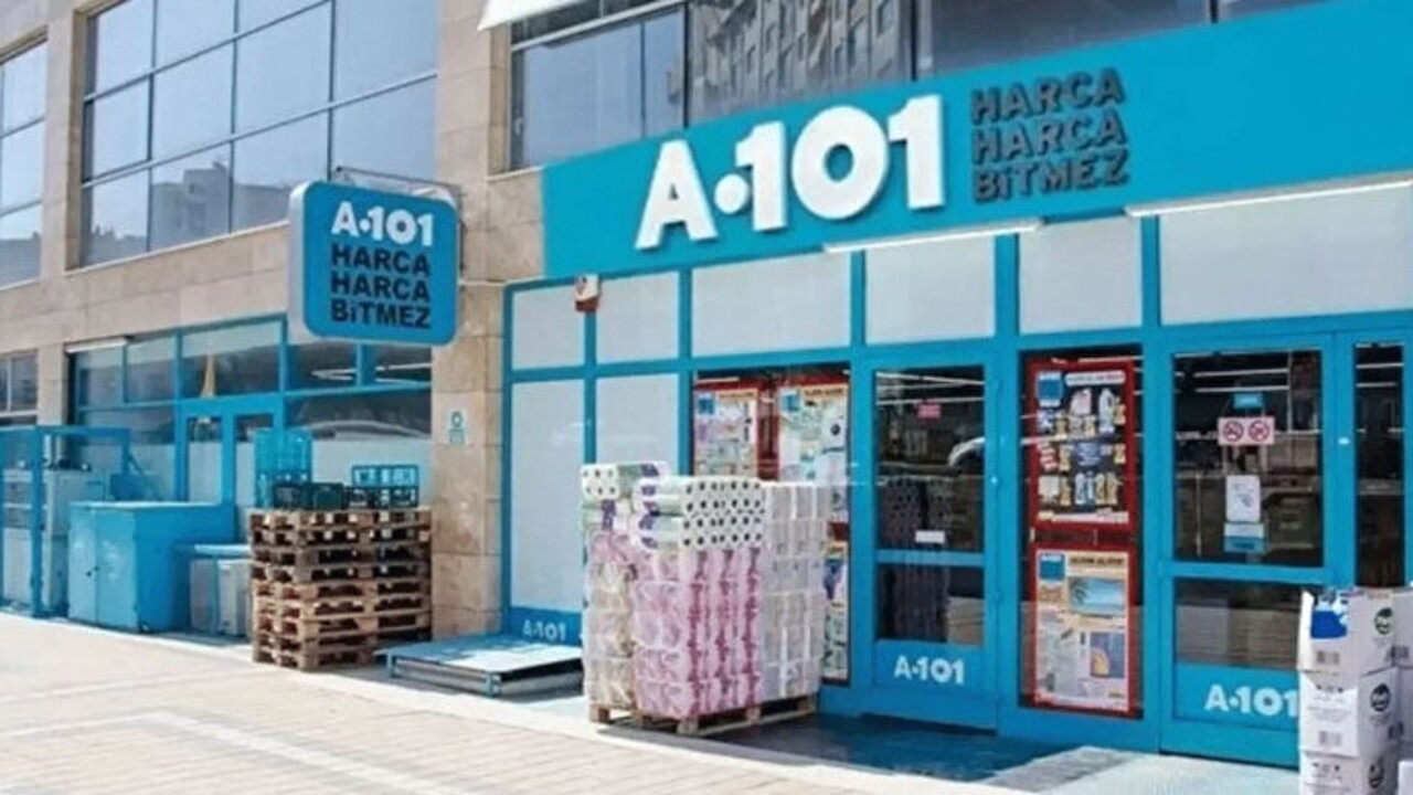 Foto - Tekerlekli elektrikli moped, katlanabilir bisiklet, çamaşır ve bulaşık makinesi ve daha niceleri! A101 1 Mayıs 2025 indirim kataloğu açıklandı