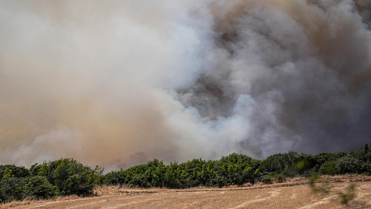 Foto - Tekirdağ ve Çanakkale yanıyor! Orman yangını otoyolu kapattı
