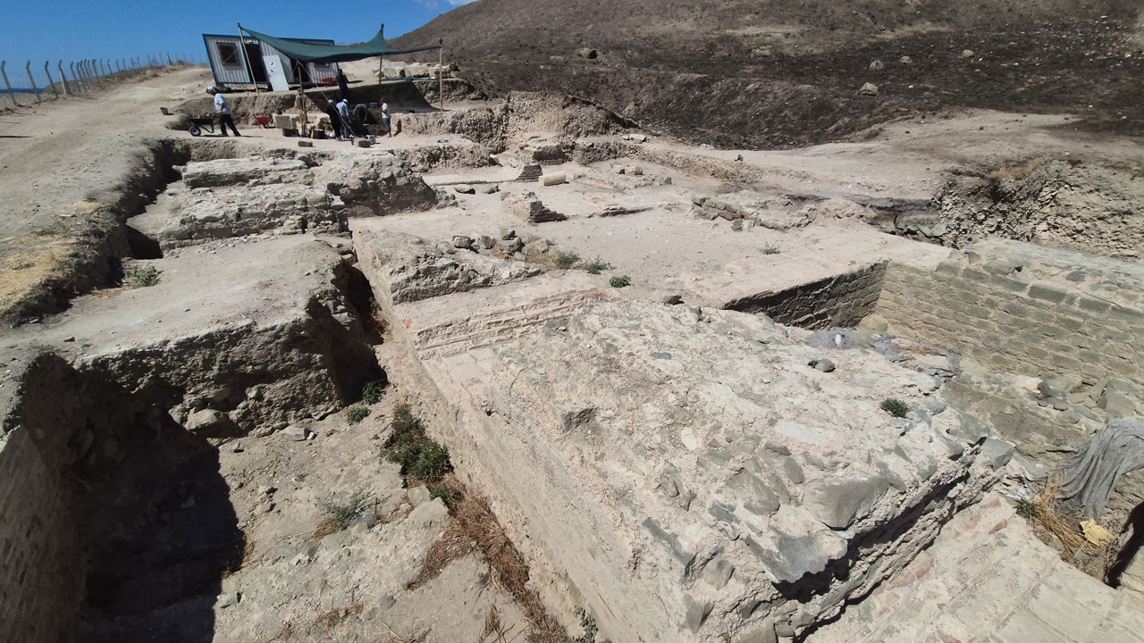 Foto - Tekirdağ’da dev keşif! 5 bin yıllık kentte dev tiyatro bulundu
