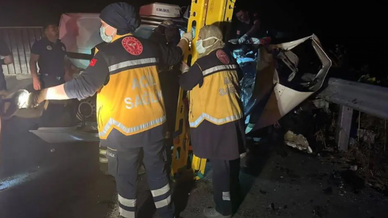Tekirdağ'da feci kaza: Tırın dorsesi 3 kişiyi öldürdü!