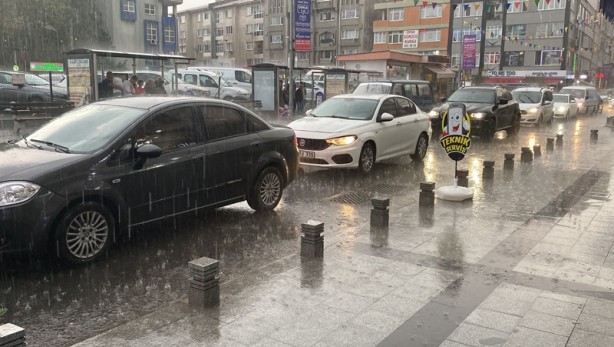 Foto - Tekirdağ'da sağanak yağış! Taşkınlara neden oldu