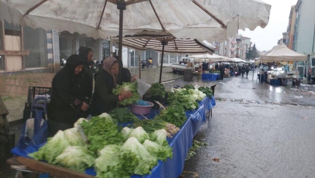 Foto - Tekirdağ'da sokaklar dereye döndü