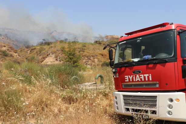 Foto - Tekirdağ’da yangın! Havadan ve karadan müdahale ediliyor