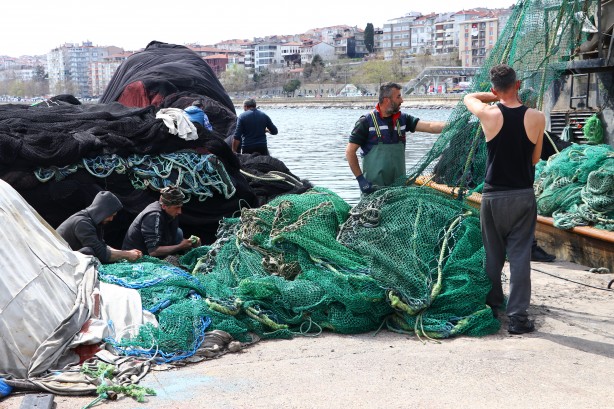 Foto - Tekirdağlı balıkçıların ağ mesaisi başladı