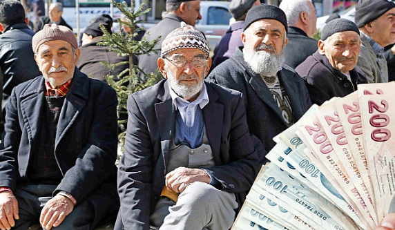 Foto - Teklif TBMM’de kabul edildi! Emekliye 4 bin TL