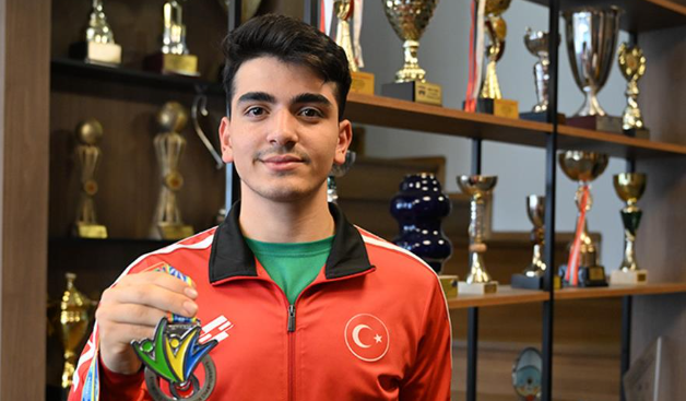 Foto - Teklif TBMM’de kabul edildi! Emekliye 4 bin TL