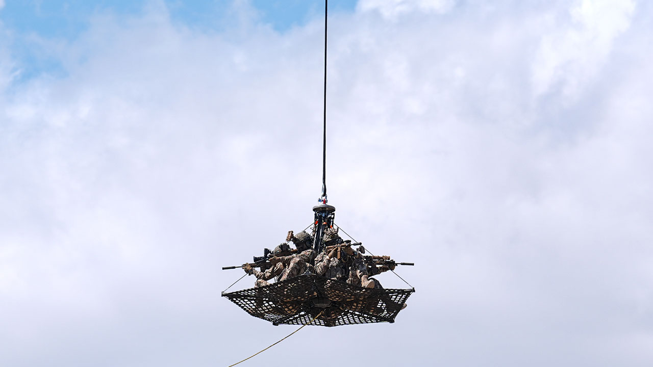 Foto - ‘TEKNOFEST çağdışı’ demişti! Heykelci laik kadın bu rakamı duymasın
