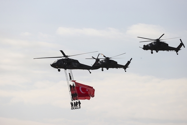 Foto - TEKNOFEST coşkusu Bayraktar'ın bu sözleriyle başladı: Dönmek yok