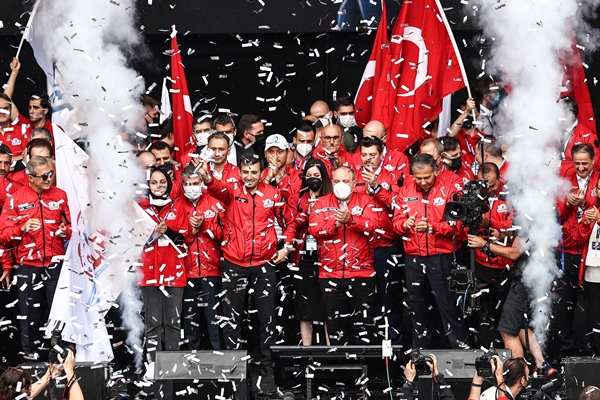 Foto - TEKNOFEST coşkusu Bayraktar'ın bu sözleriyle başladı: Dönmek yok