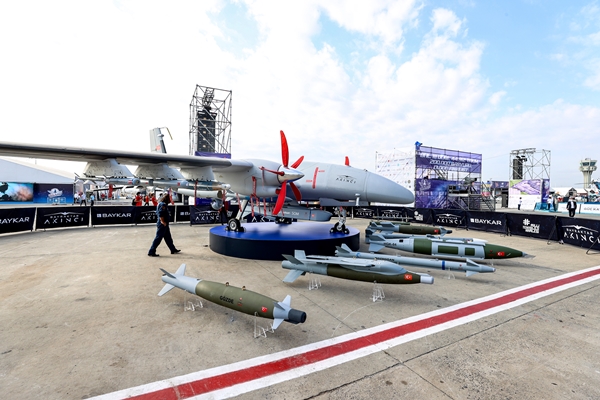 Foto - TEKNOFEST coşkusu Bayraktar'ın bu sözleriyle başladı: Dönmek yok