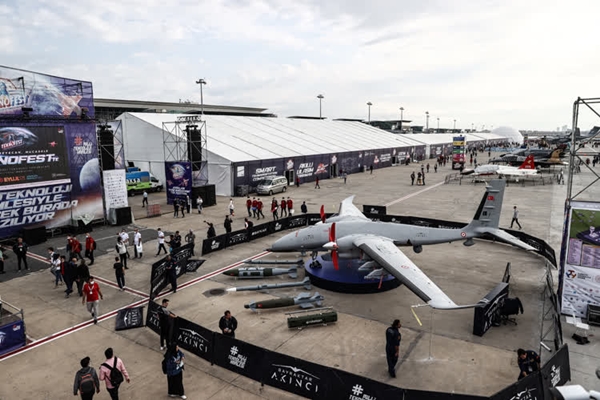 Foto - TEKNOFEST coşkusu Bayraktar'ın bu sözleriyle başladı: Dönmek yok