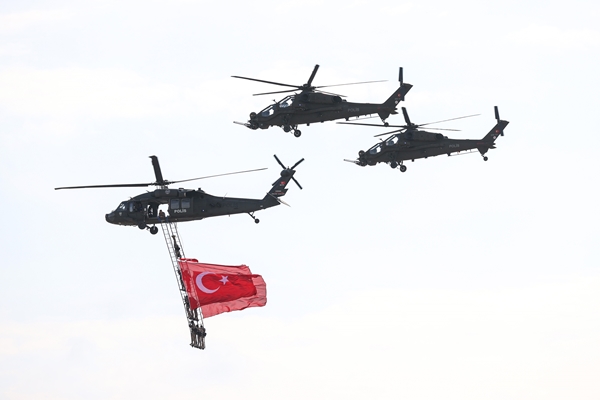 Foto - TEKNOFEST coşkusu Bayraktar'ın bu sözleriyle başladı: Dönmek yok