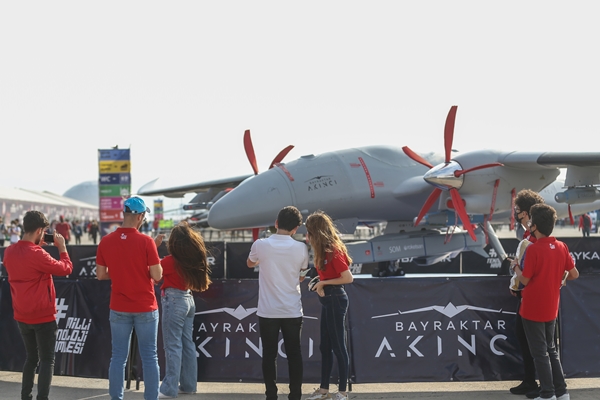 Foto - TEKNOFEST coşkusu Bayraktar'ın bu sözleriyle başladı: Dönmek yok