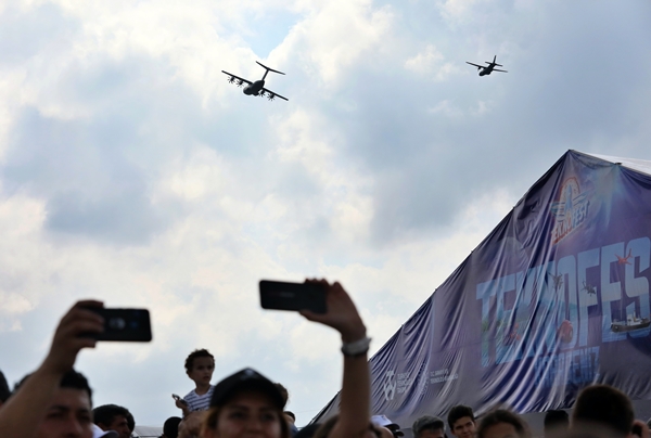 Foto - TEKNOFEST gösteri uçuşları hayran bıraktı
