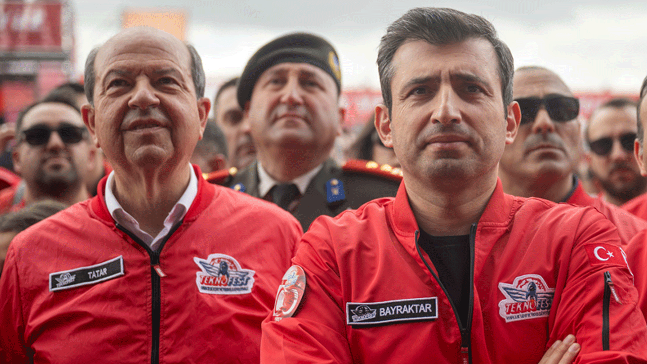 Foto - TEKNOFEST KKTC panikletti: Türk savaş jetleri FIR hattını parçaladı