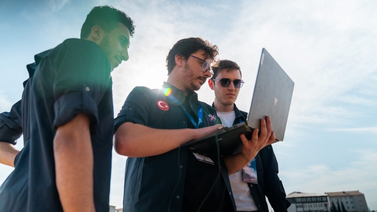 Foto - 33 ülkeden 175 gencin geliştirdiği projeler TEKNOFEST’te 3 derece elde etti