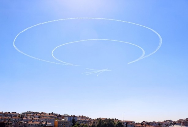 Foto - Türk Yıldızları TEKNOFEST'e damga vurdu! Gökyüzünde gururlandıran imza