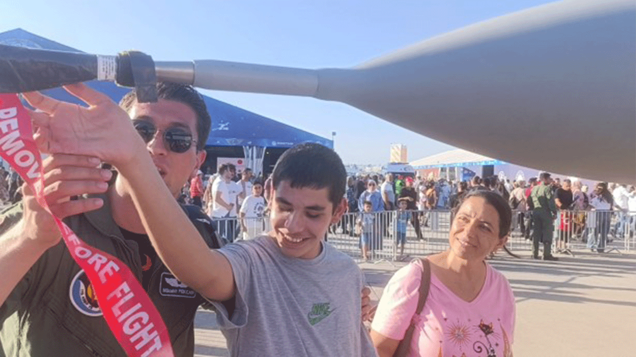 TEKNOFEST'te duygulandıran anlar yaşandı!