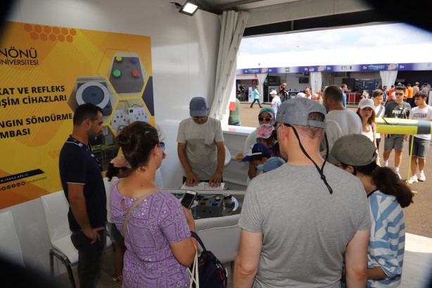 Foto - TEKNOFEST'te yoğun ilgi gördü! İşte yangın söndürme bombası