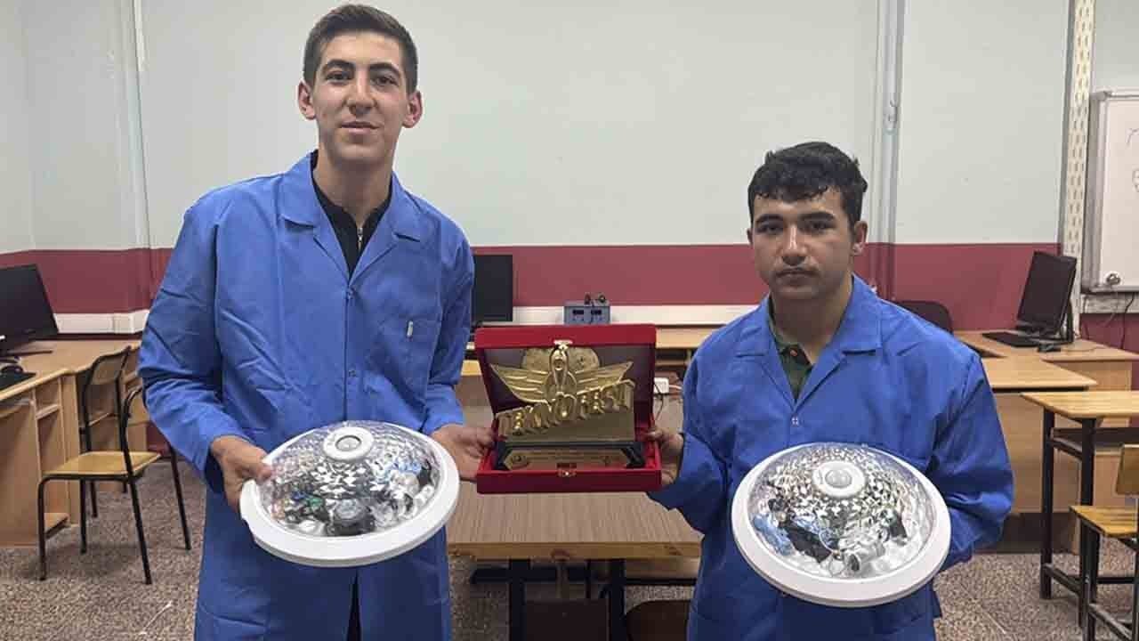 Foto - Teknofest’te zirveye çıktı: Öğrencilerden depremde hayat kurtaran sistem