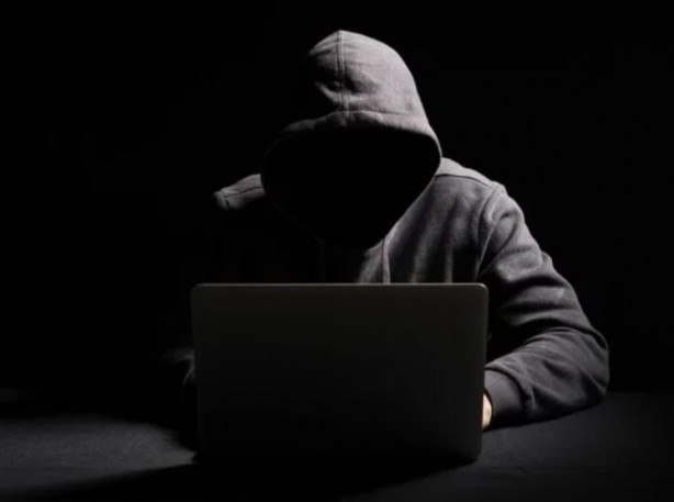 Foto - Teknoloji devi hacklendi! Milyonlarca kişinin verileri tehlikede