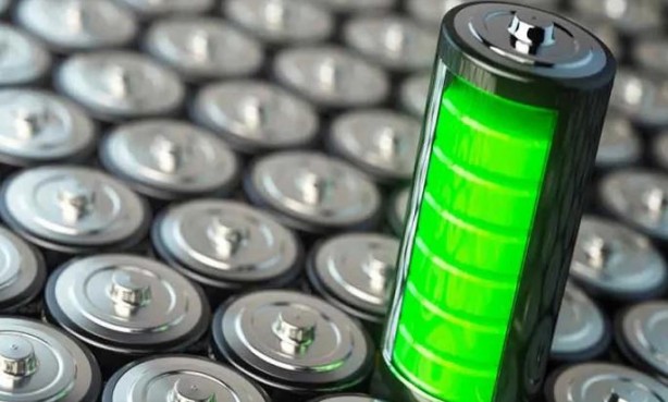 Foto - Teknolojik gelişim baş döndürüyor! Saniyeler içinde şarj olan batarya ürettiler