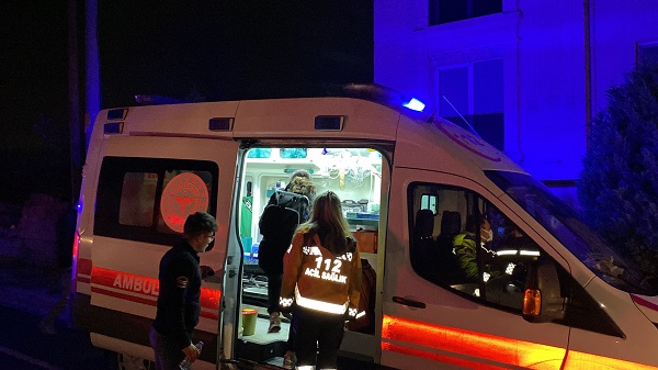 Foto - Teknolojinin diğer yüzü! Tüm mahalleyi sokağa döken bilgisayar