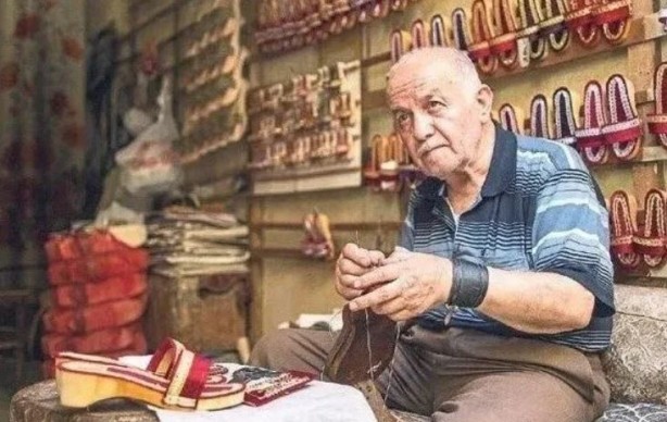 Foto - Teknolojinin yuttuğu asırlık meslekler! Altın bilezikler eridi