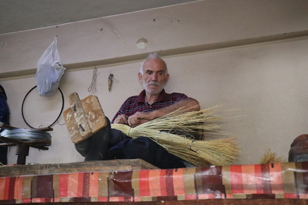 Foto - Teknolojiye yenilmek istemiyorlar! Fiyatları çok uygun ama meslek can çekişiyor