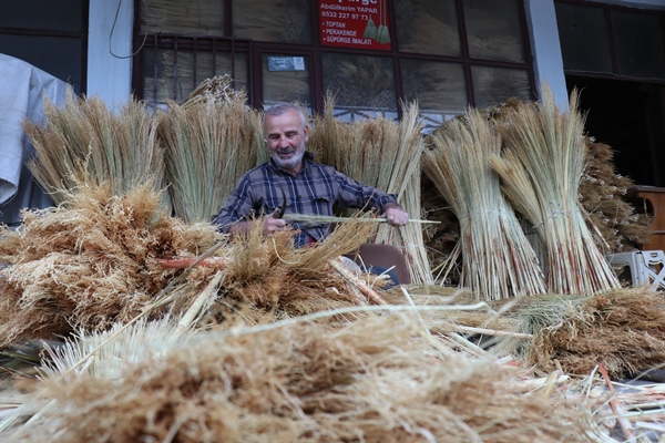 Foto - Teknolojiye yenilmek istemiyorlar! Fiyatları çok uygun ama meslek can çekişiyor