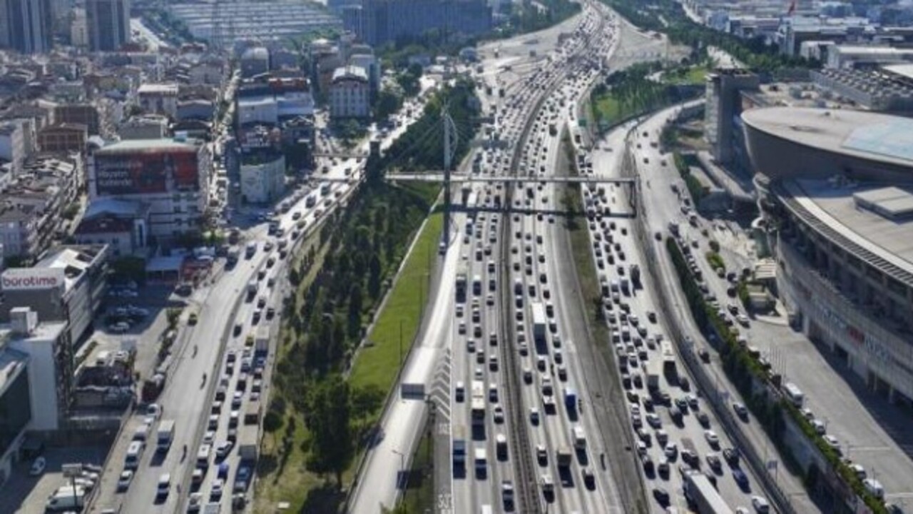 Foto - Telaş başladı! Yollarda bayram trafiği artıyor