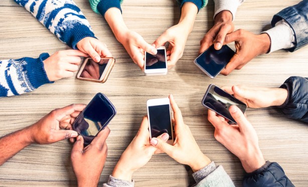 Foto - Telefon alırken SAR değerine dikkat! İşte en çok radyasyon yayan akıllı telefonlar! Radyasyona maruz kalmayı en aza indirmek için neler yapılmalı?