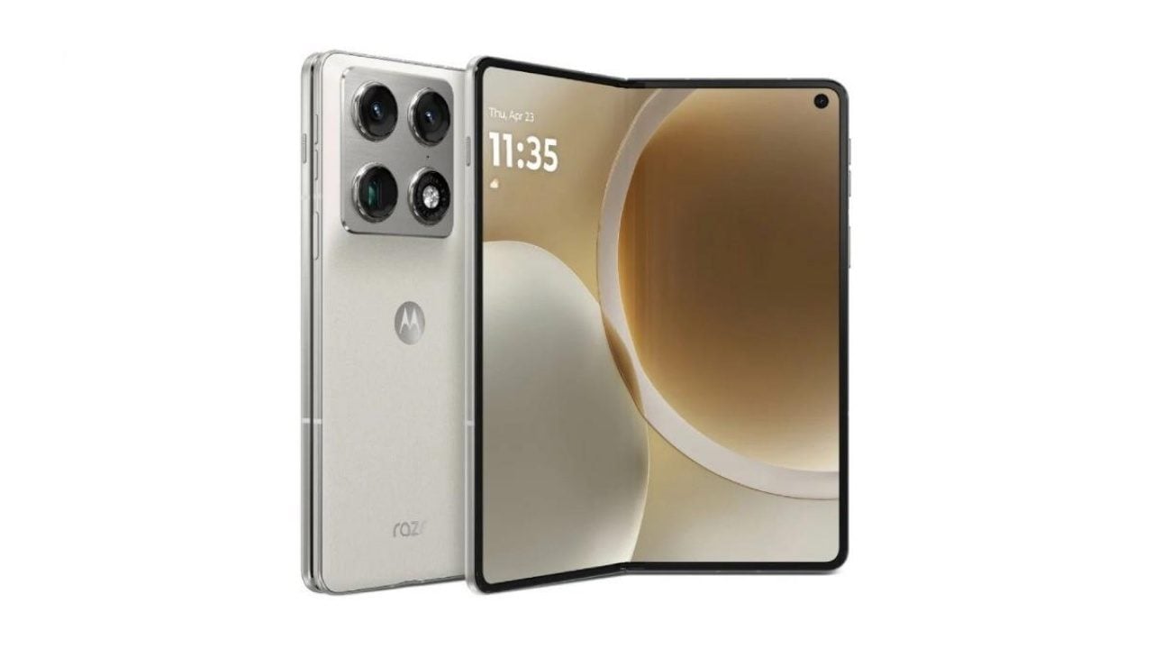 Telefon değil laptop sanki! Katlanabilir ekranlı yeni amiral gemisi Razr Fold satışa sunuldu!