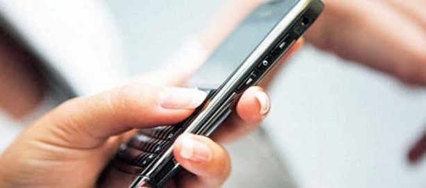  Telefon ekranınız körlüğe sebep olabilir!