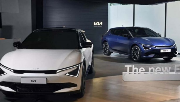 Foto - Telefon gibi araba 2025 Kia EV6 tanıtıldı